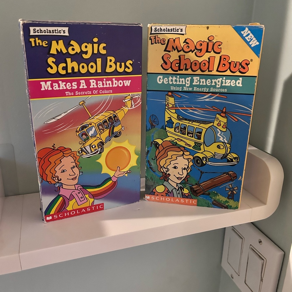 Scholastic The Magic School Bus VHS tapes